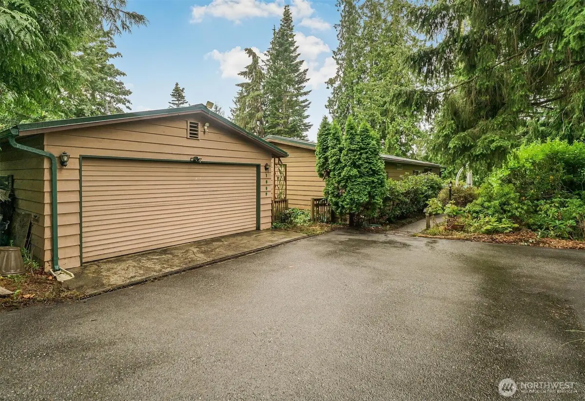 1889 Lake Drive, Camano Island, WA 98282 - #1