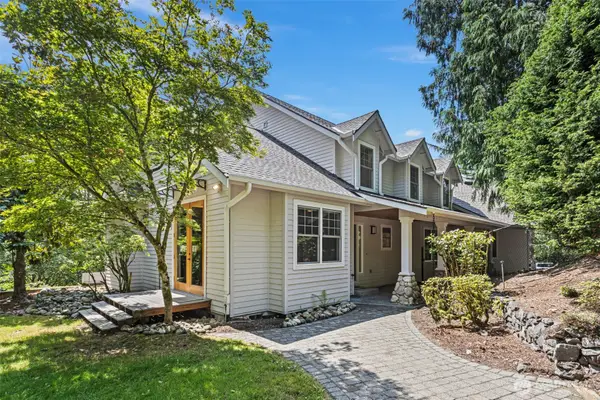 16430 266th Avenue Se, Issaquah, WA 98027