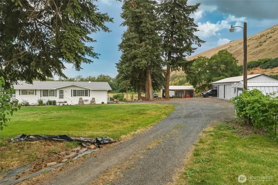 100 Vernon Lane, Dayton, WA 99328 - #2