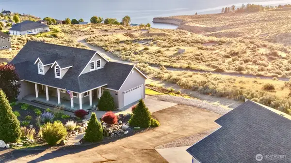 45720 Geostar Drive, Grand Coulee, WA 99133