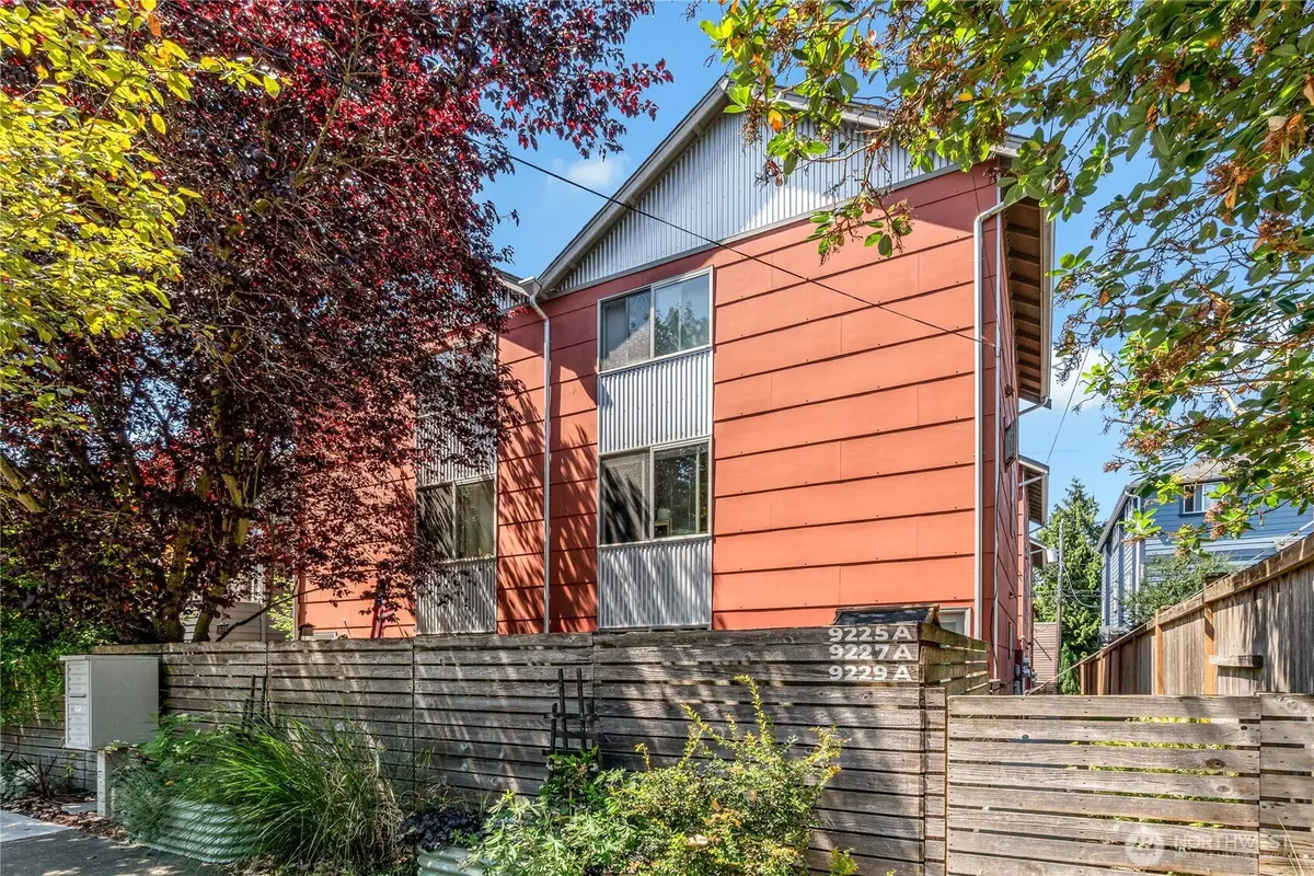 9229 17th Avenue Sw #A, Seattle, WA 98106 - #1