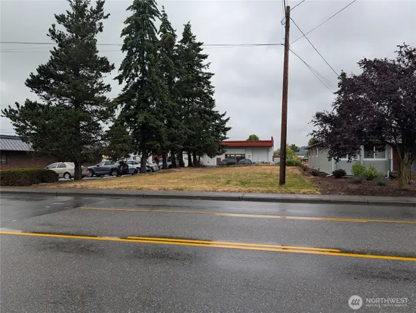 9115 271st Street Nw, Stanwood, WA 98292