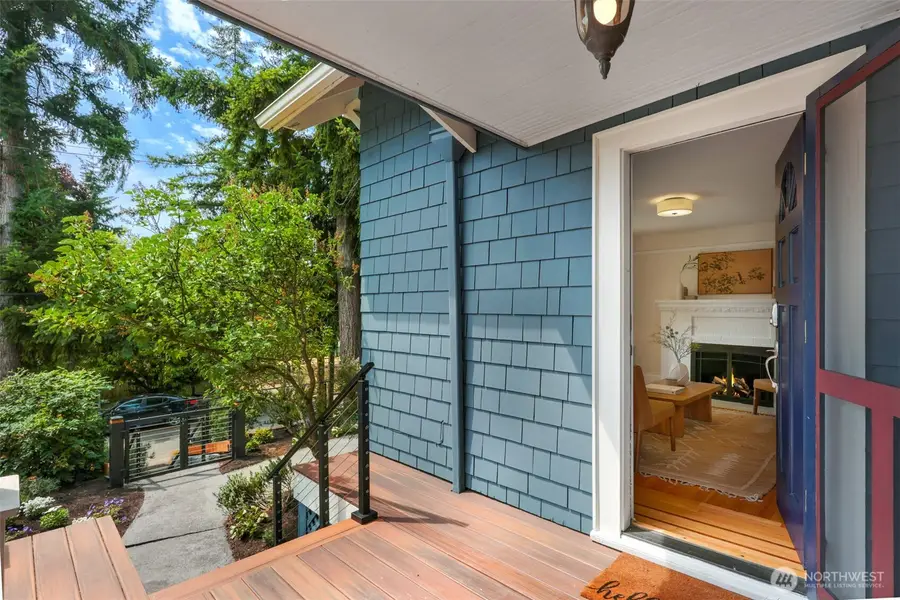 1812 N 39th, Seattle, WA 98103 - #3