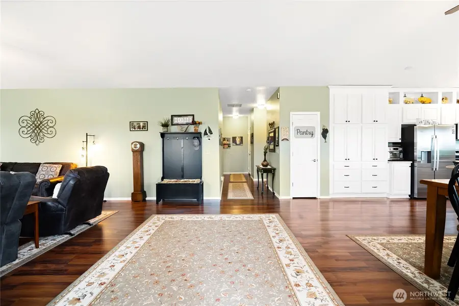 101 S 16th Street, Elma, WA 98541 - #3