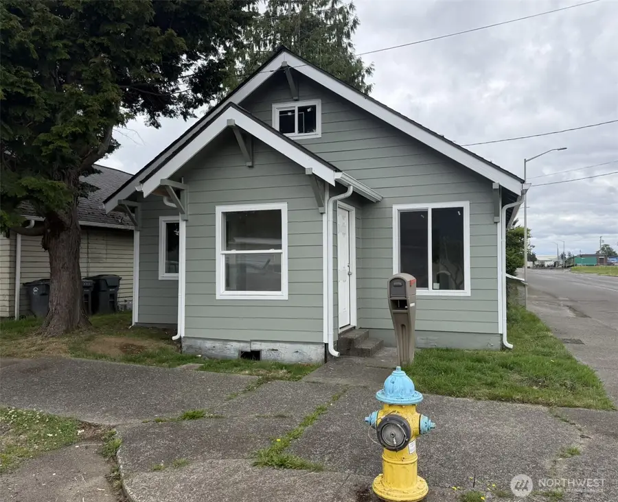 619 27th Street, Hoquiam, WA 98550 - #2
