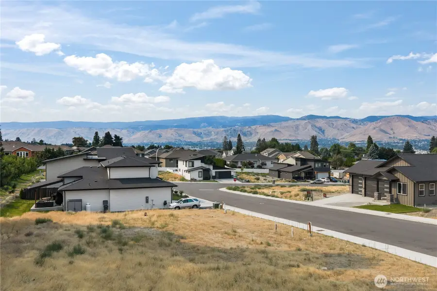 3267 NW Brianna Ave (lot 14) Place #14, East Wenatchee, WA 98802 - #2