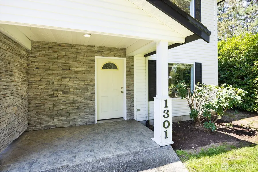 1301 Mitchell Avenue, Blaine, WA 98230 - #3