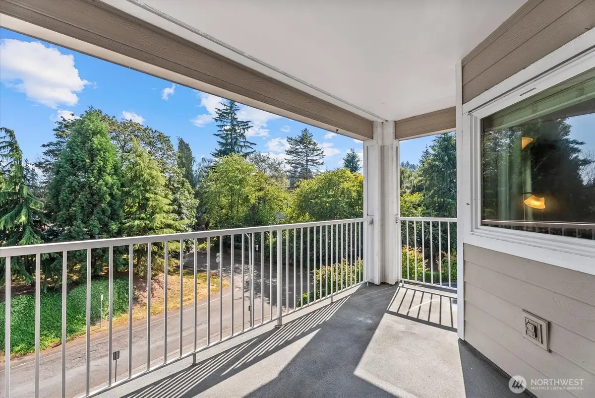1318 37th Street #1408, Everett, WA 98201 - #1