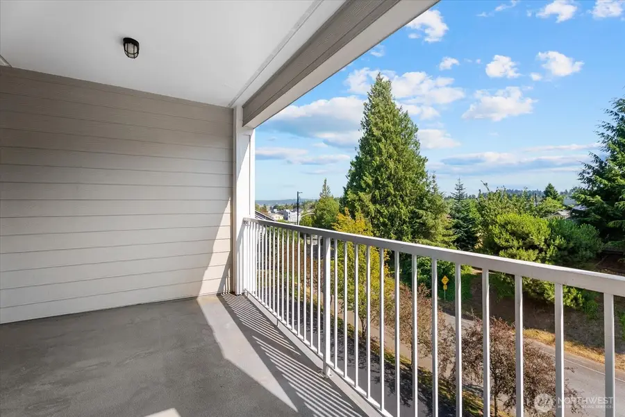 1318 37th Street #1408, Everett, WA 98201 - #2
