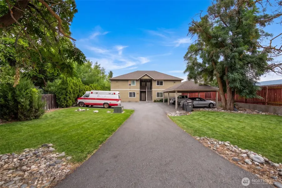 1005 Cascade Street, Wenatchee, WA 98801 - #2