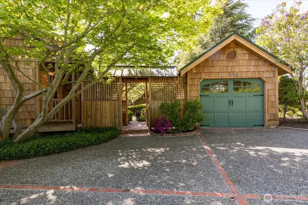 195 Perry Drive, Coupeville, WA 98239