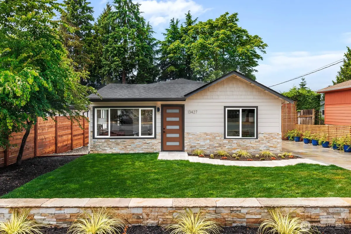 13427 5th Avenue Sw, Burien, WA 98146 - #1