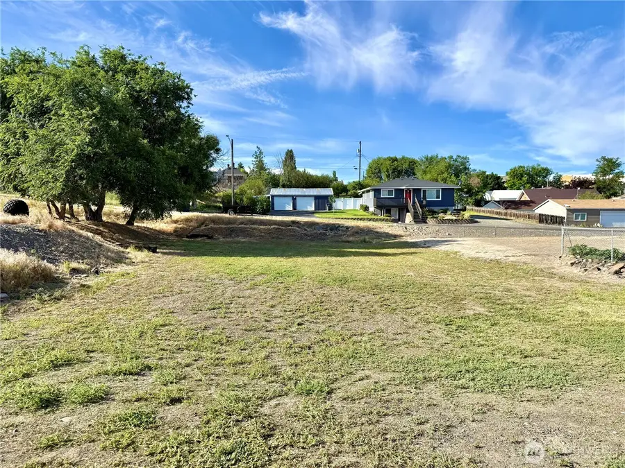 0 E 2nd Avenue #16, 17, Odessa, WA 99159 - #2