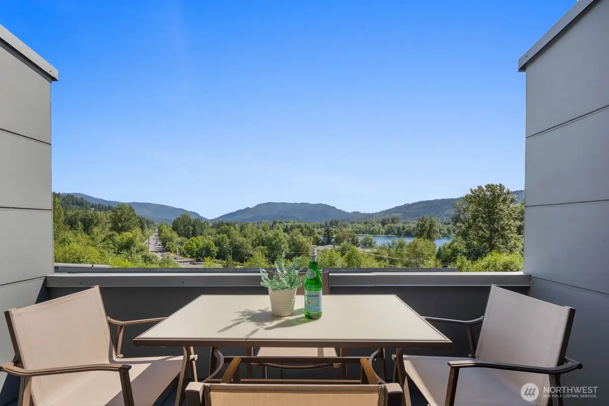 4253 SE 213th Pl #47, Issaquah, WA 98029 - #1