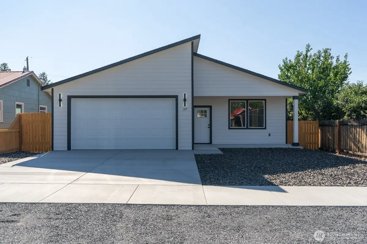 39 Birch Street Sw, Soap Lake, WA 98851 - #1