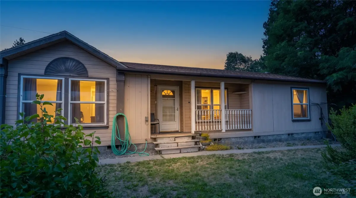 321 Washington Street, Cle Elum, WA 98922 - #1