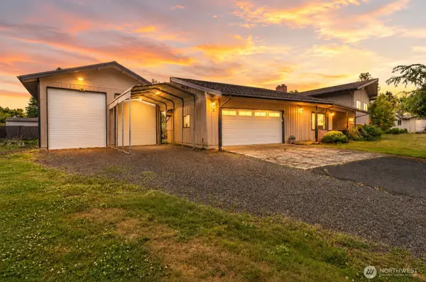 2 Tweed Place, Cosmopolis, WA 98537