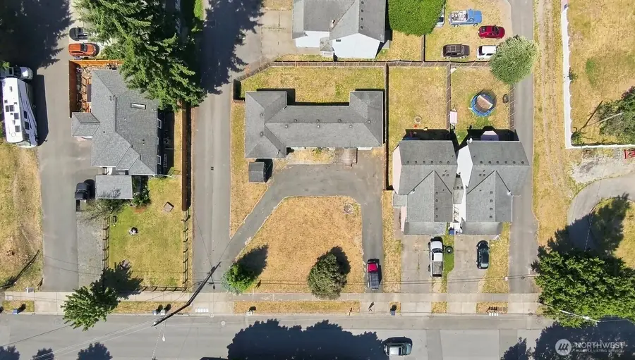 18026 31st Avenue Ne, Arlington, WA 98223 - #2