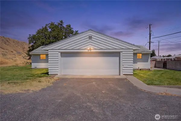 420 11th Street Sw, Ephrata, WA 98823