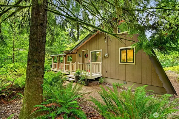 22502 N River Drive, Granite Falls, WA 98252