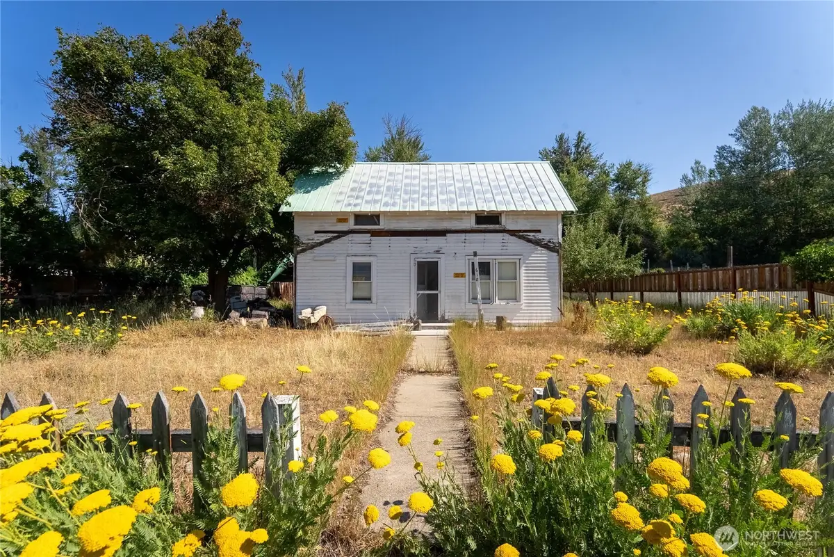 618 Filer Avenue, Winthrop, WA 98862 - #1