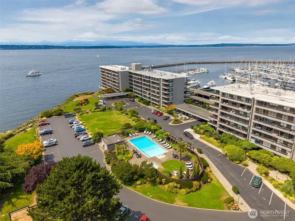 6533 Seaview Avenue Nw #101A, Seattle, WA 98117