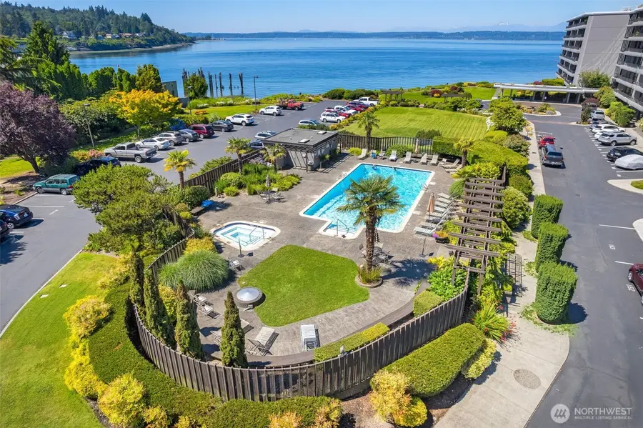 6533 Seaview Avenue Nw #101A, Seattle, WA 98117 - #3
