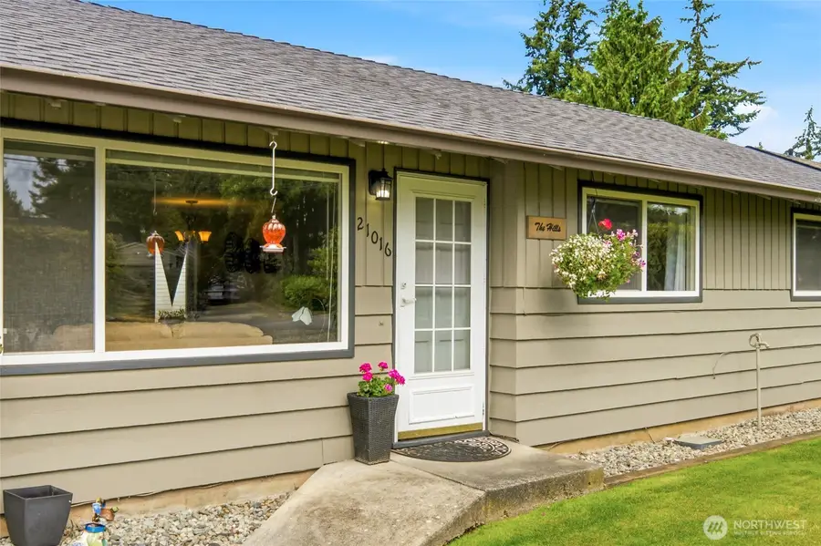 21016 78th Avenue W, Edmonds, WA 98026 - #2