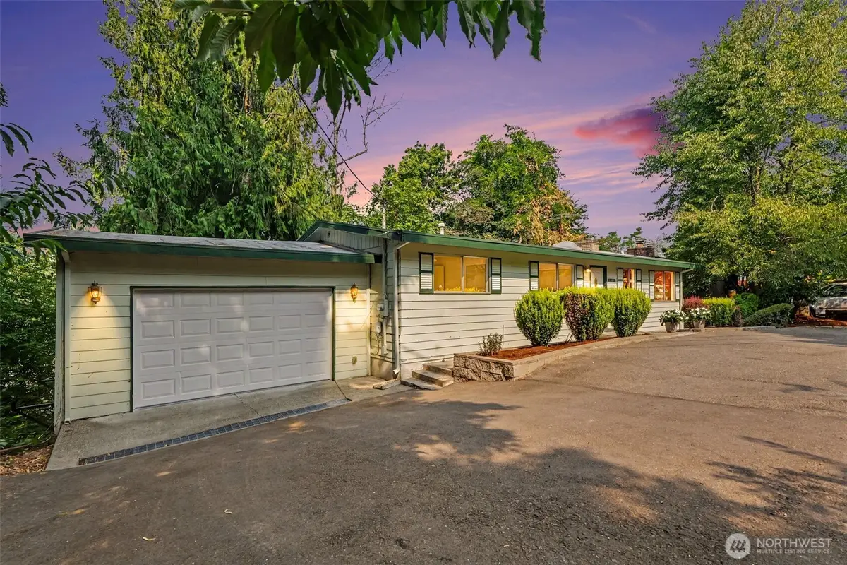 11617 7th Avenue Sw, Seattle, WA 98146 - #1