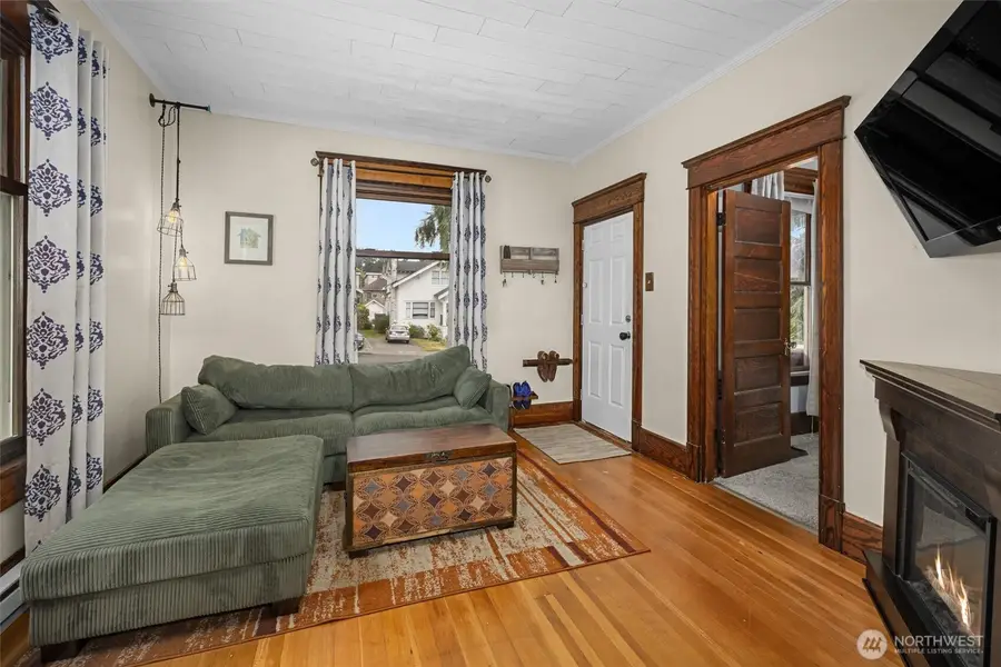 3425 Hoyt Avenue, Everett, WA 98201 - #3