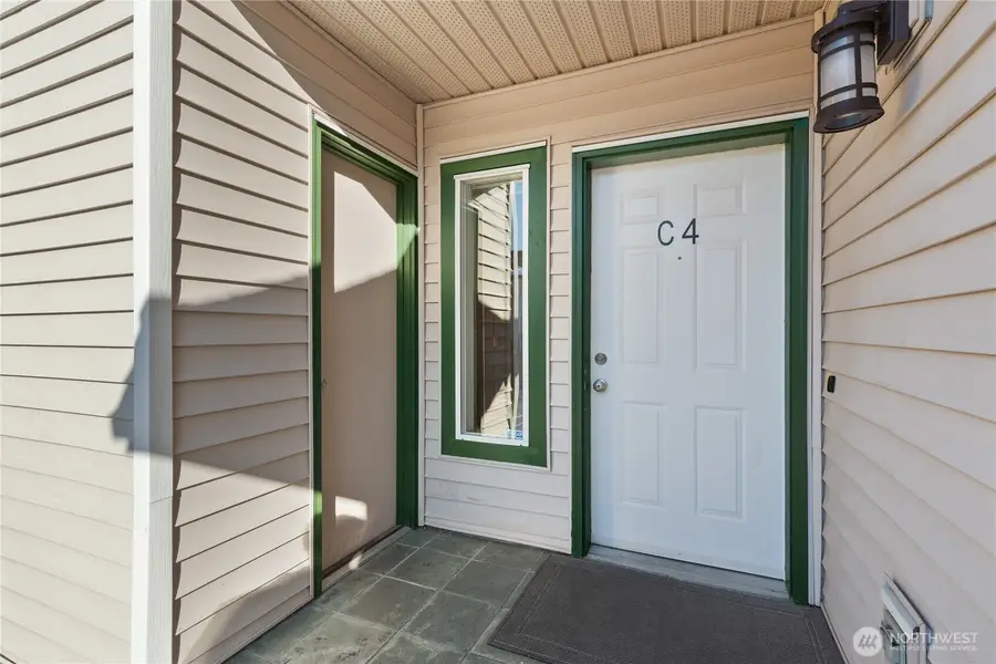 15815 Admiralty Way #C4, Lynnwood, WA 98087 - #2