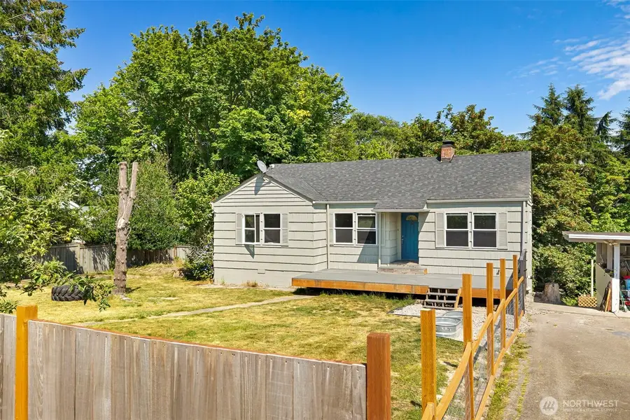 307 4th Street, Steilacoom, WA 98388 - #3