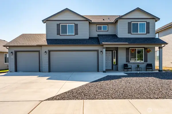 714 N Doumit Drive, Moses Lake, WA 98837