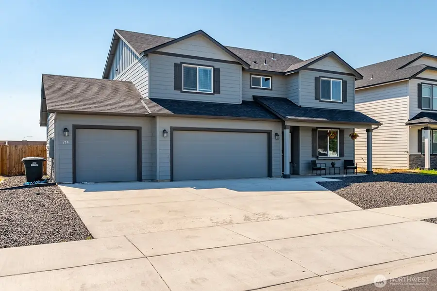 714 N Doumit Drive, Moses Lake, WA 98837 - #2