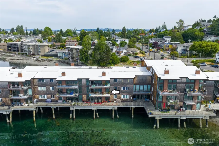 3717 Beach Drive Sw #207, Seattle, WA 98116 - #2
