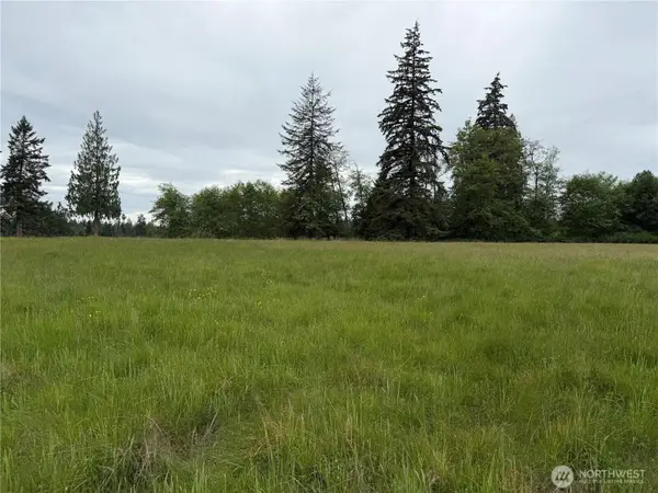 28915 3rd Avenue Ne, Stanwood, WA 98292