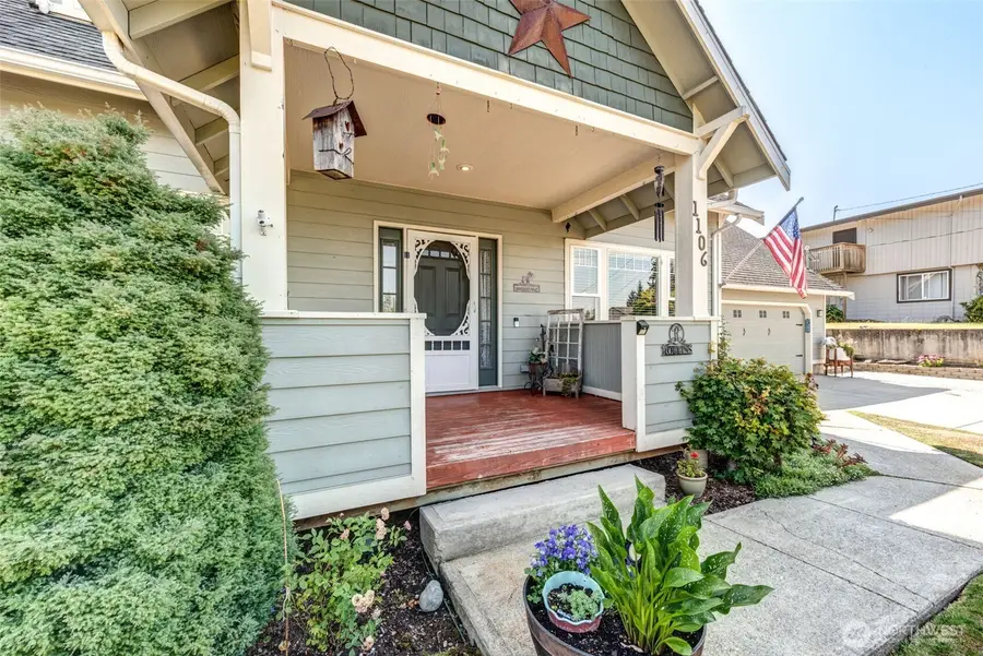 1106 N 8th Street, Mount Vernon, WA 98273 - #2