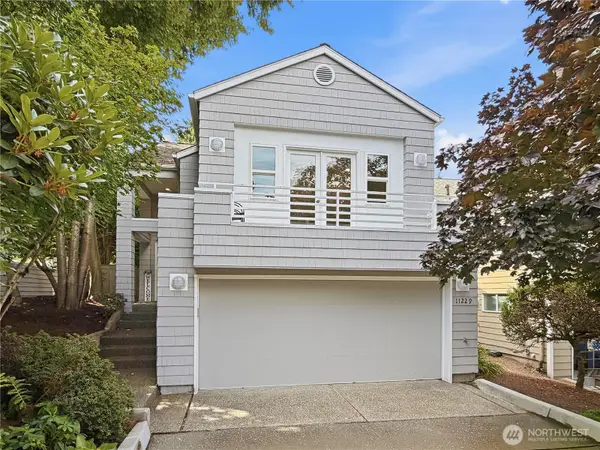 11229 NE 106th Place, Kirkland, WA 98033