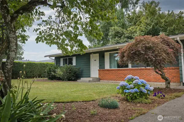 140 Cherry Blossom Lane, Woodland, WA 98674