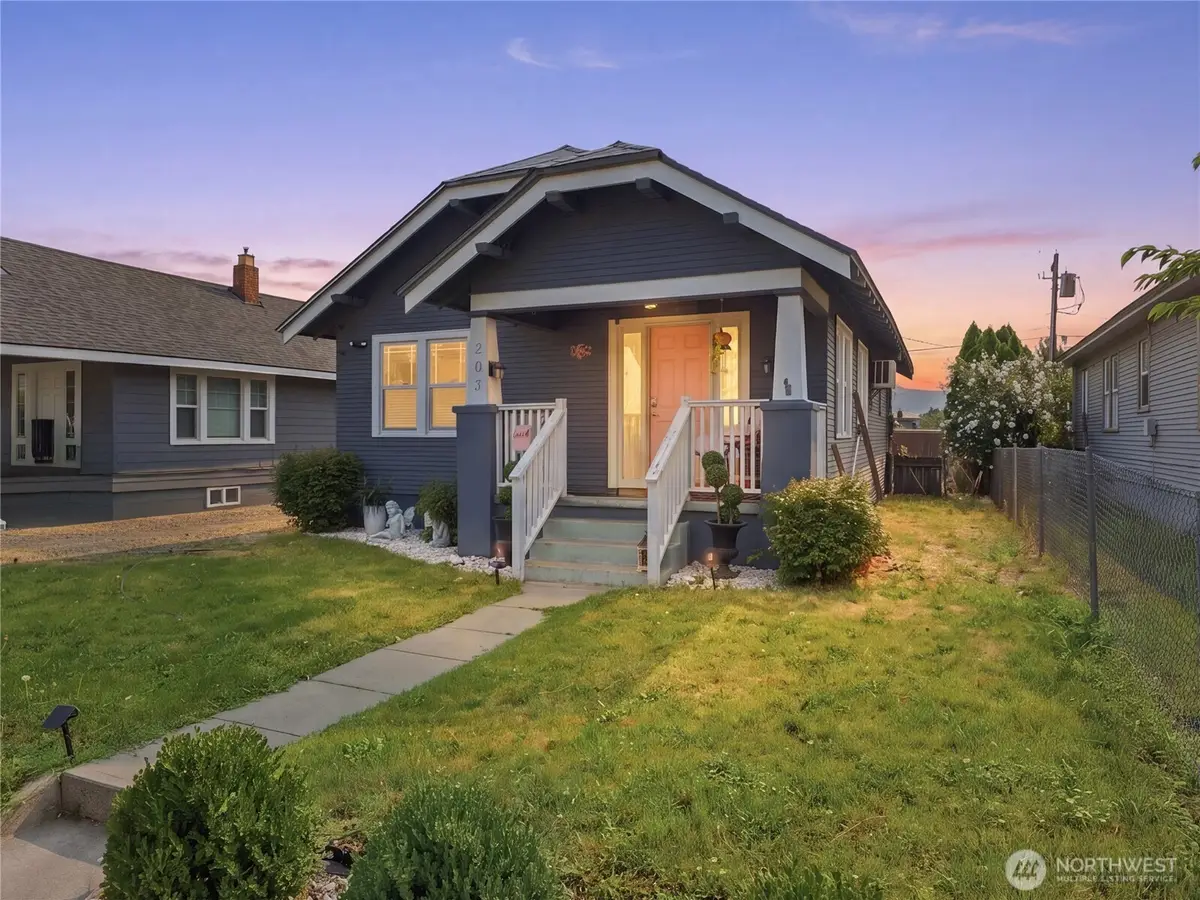203 N Emerson Avenue, Wenatchee, WA 98801 - #1