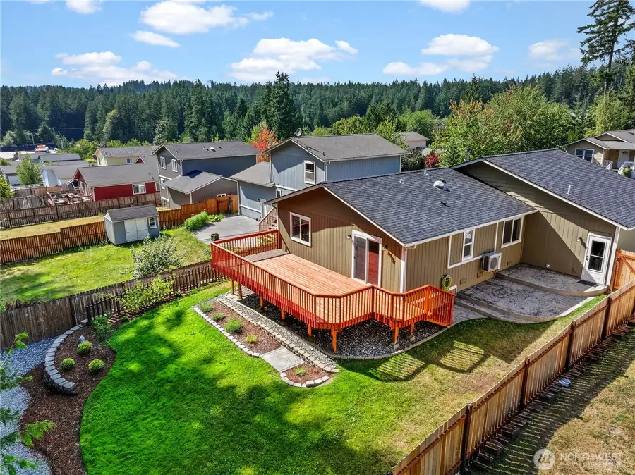 193 NE Max William Loop, Poulsbo, WA 98370 - #2