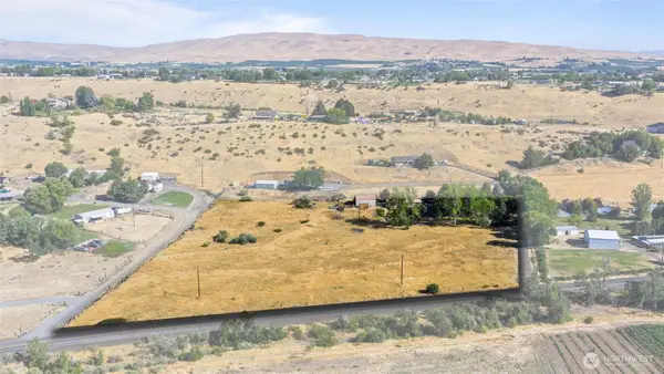 14753 Cottonwood Canyon Road, Yakima, WA 98908