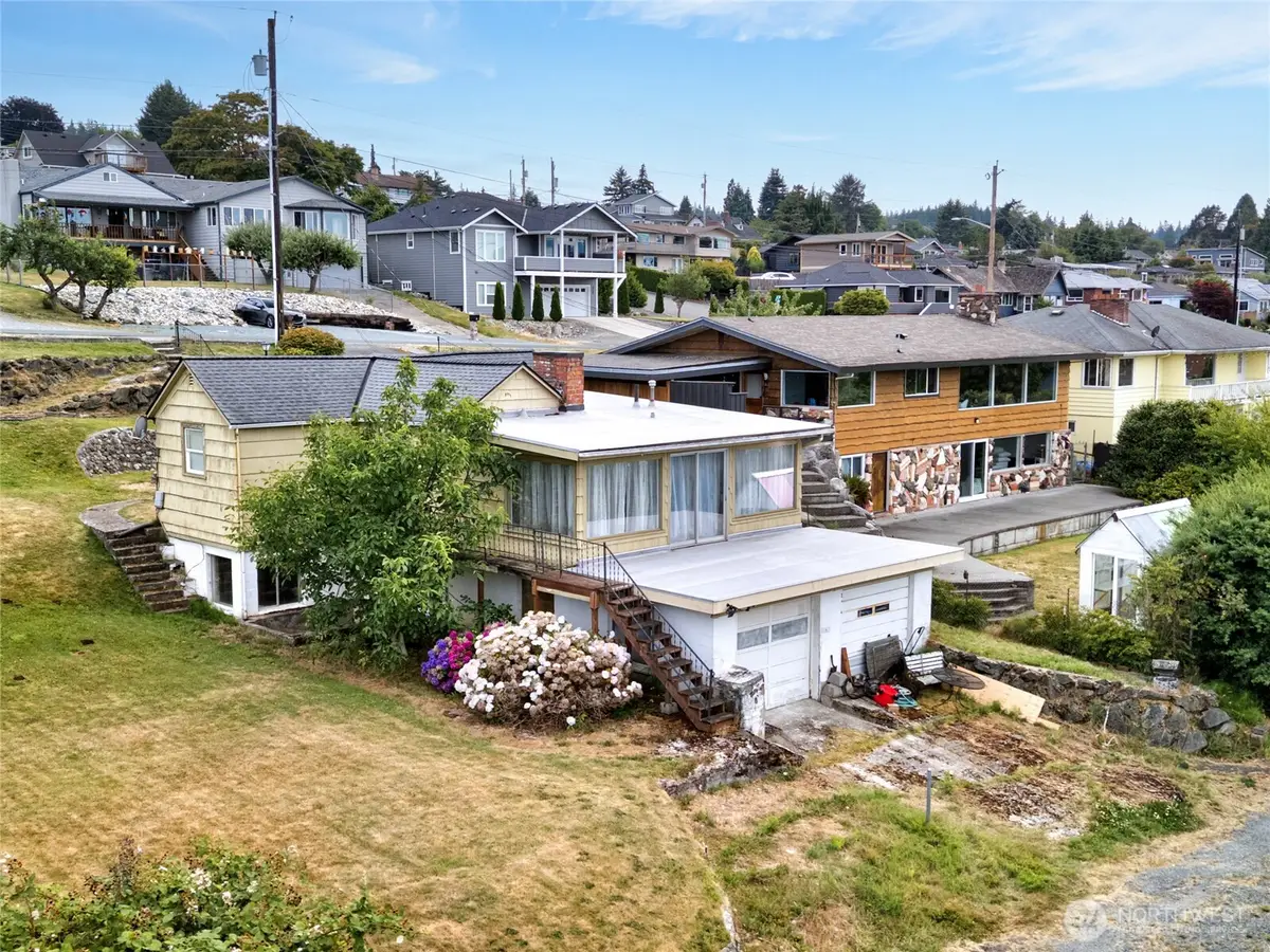 616 37th Street, Anacortes, WA 98221 - #1