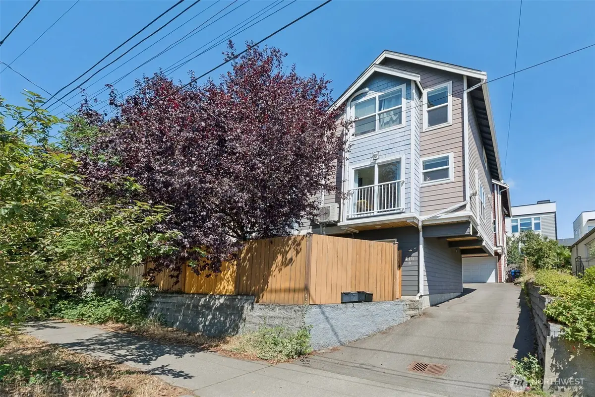 516 N 46th Street #A, Seattle, WA 98103 - #1