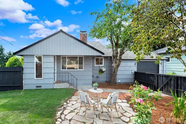 10753 28th Avenue Sw, Seattle, WA 98146