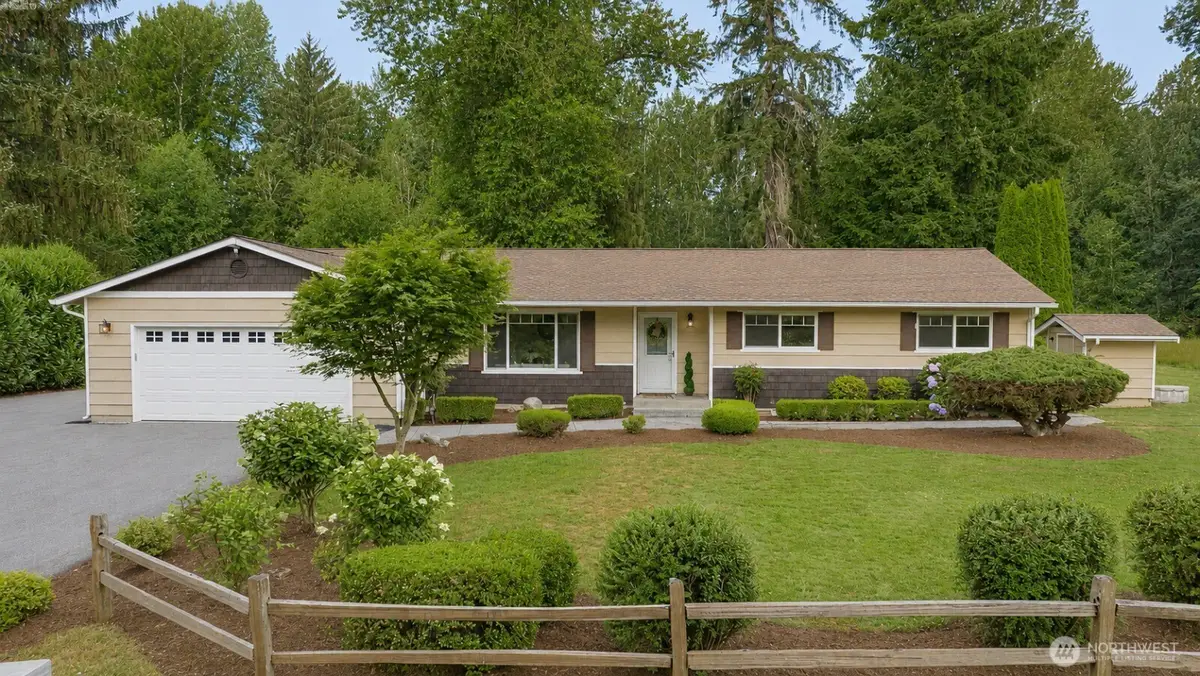 18815 176th Avenue Ne, Woodinville, WA 98072 - #1