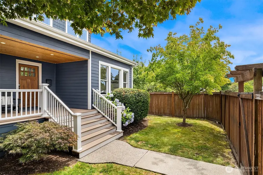 6302 15th Avenue Ne, Seattle, WA 98115 - #3