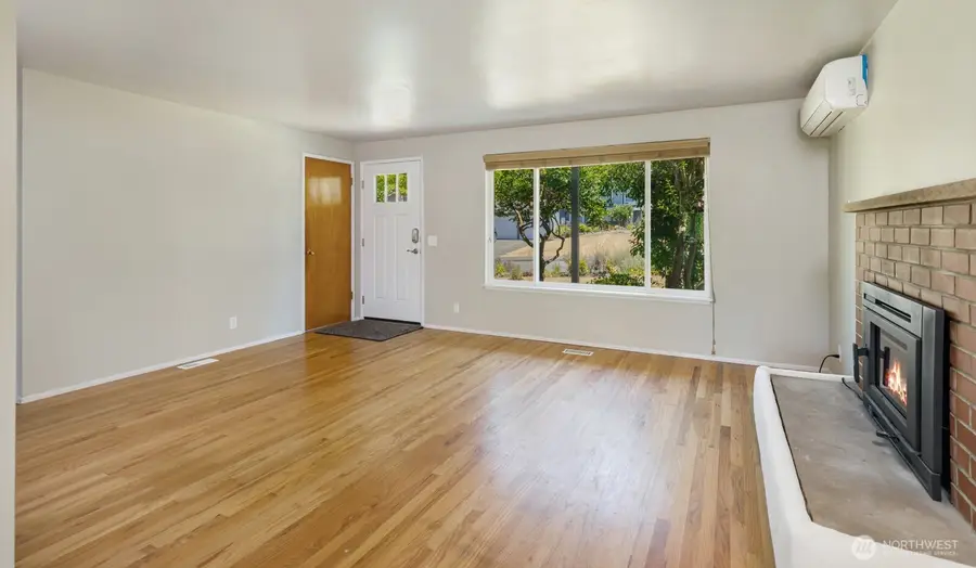 30633 4th Avenue S, Federal Way, WA 98003 - #3