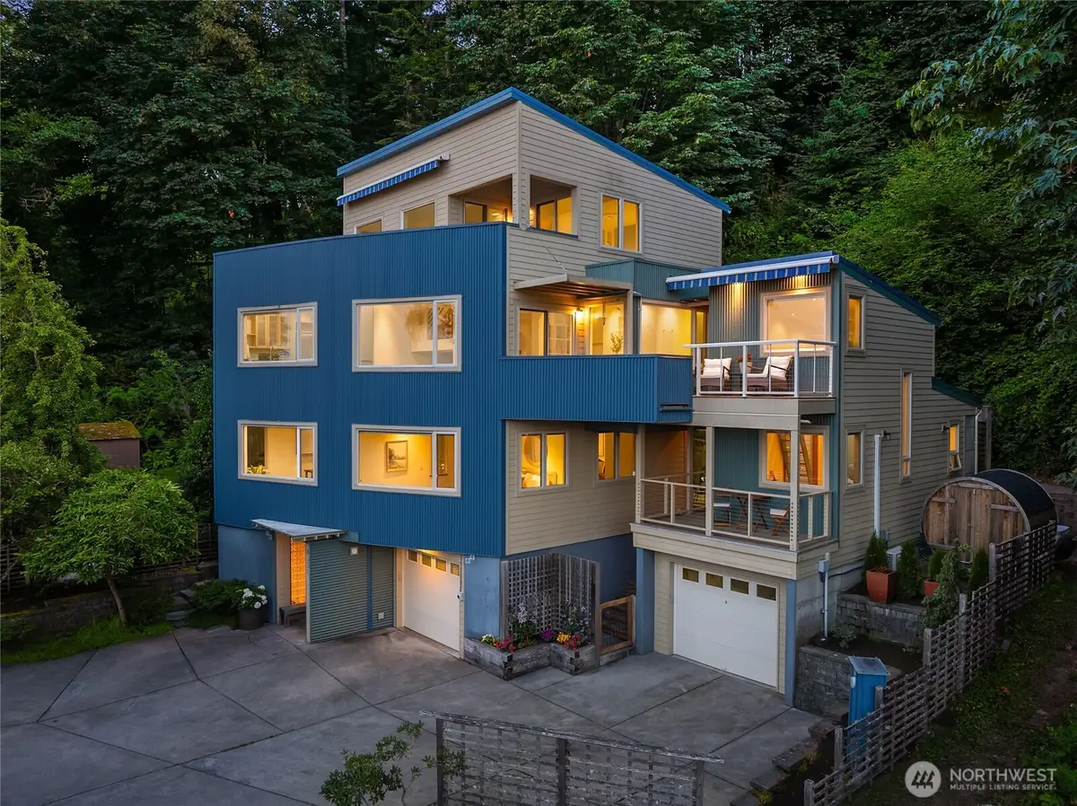 4089 Rockaway Beach Road Ne, Bainbridge Island, WA 98110 - #1