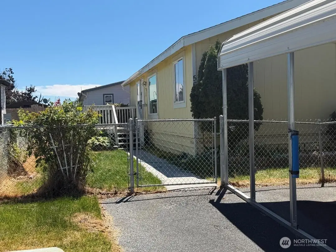 3211 W Wapato Drive #56, Moses Lake, WA 98837 - #1